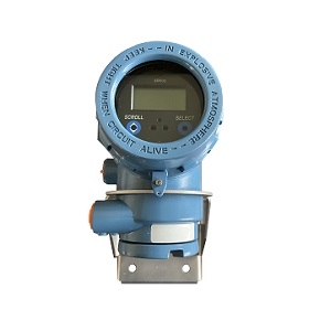 FLOW TRANSMITTER